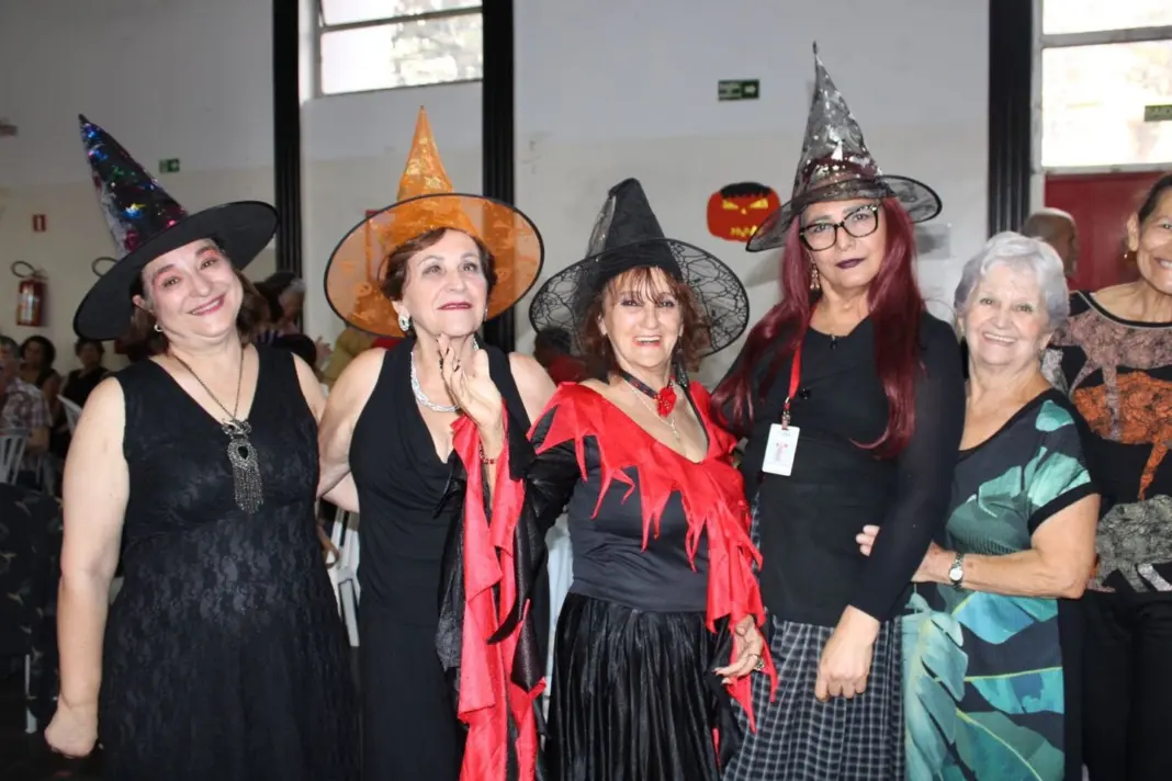 Festa de Halloween 60+